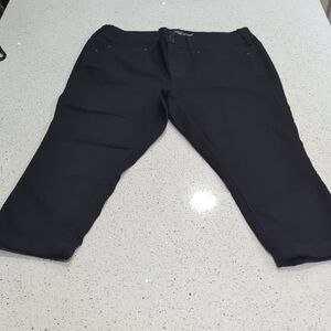 Torrid Black Crop Jegging